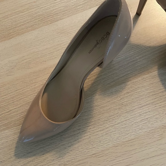 BCBG nude heels, size 10 - Picture 3 of 4